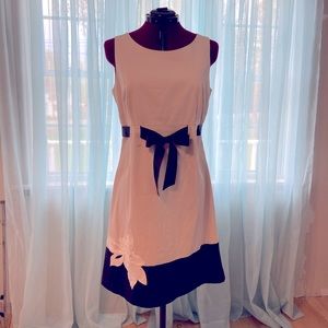 R&K Originals sleeveless dress.